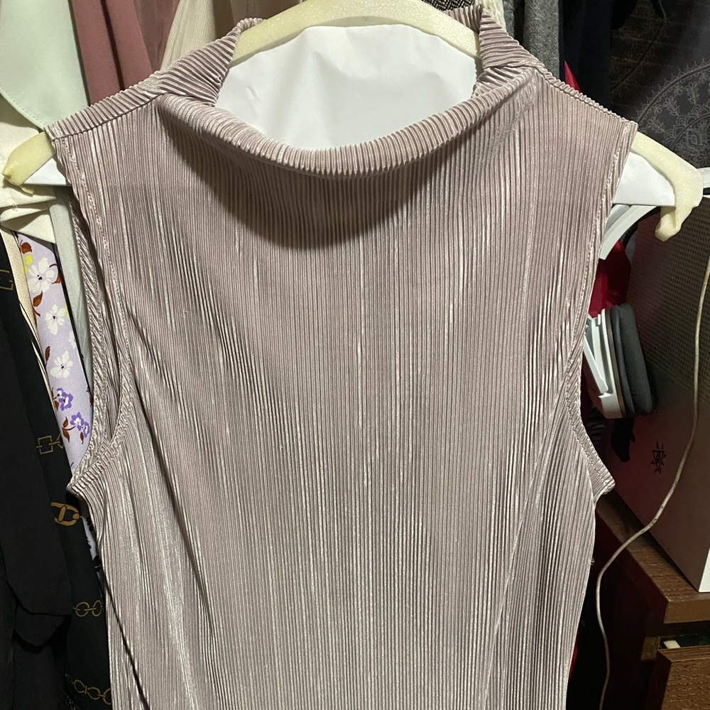 Ann Taylor Turtleneck Style Sleeveless Top